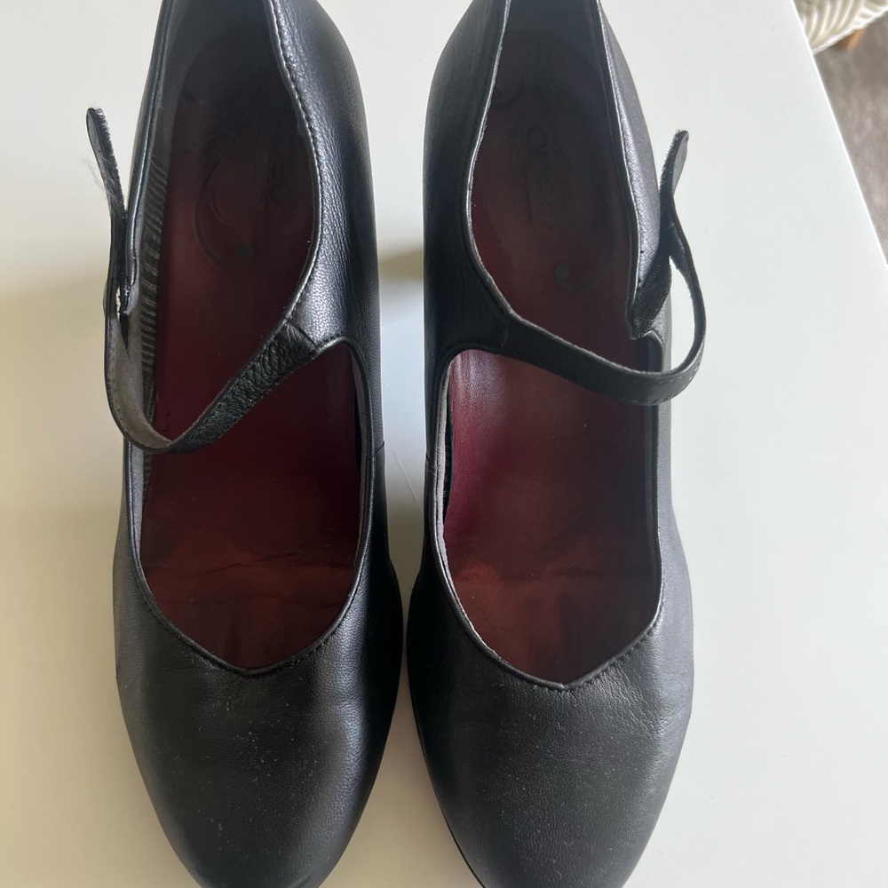 Abeo Black Mary Jane Heels